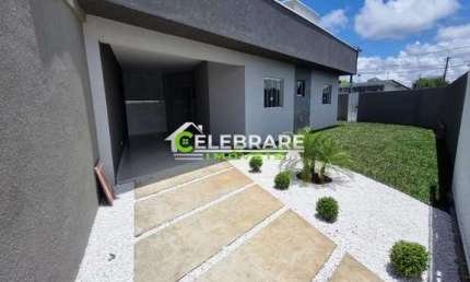 CASA EM PINHAIS! DE ESQUINA,02 QTOS,GAR. COBERTA,AMPLO TERRENO