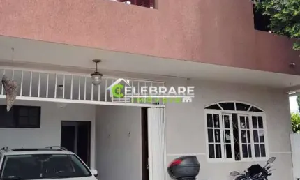 Sobrado atuba! 03 qtos,sacada,churrasq.,terreno,bem localizado