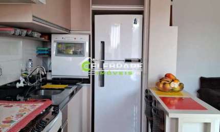 APTO EM PINHAIS! 02 QTOS,CHURRASQ.,GAR. COBERTA,PRÓX. AV. IRAÍ