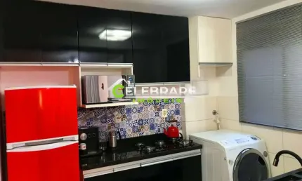 Apto imobiliado no sta.cândida! 02 qtos,sala,cozin.ban.garagem