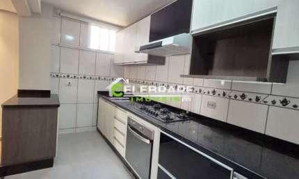 Casa com 5 quartos à venda na Rua Rio Mucuri, 684, Bairro Alto, Curitiba