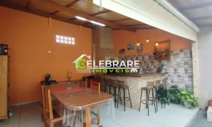 CASA EM COLOMBO!! 03 QTOS,SUÍTE,LAVABO,CHURRS,PRÓX.UN.SÃO DIMAS