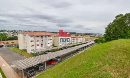 Ótimo apartamento de 3 Quartos no Condomínio Villaggio Bérgamo com vaga coberta !