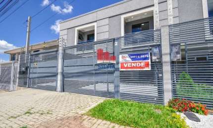 Maravilhoso sobrado com 124,94 m2, 3 quartos sendo 1 suíte, 4 vagas de garagem e uma linda área Gourmet no Sítio Cercado.