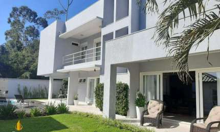 Casa a venda localizado no Bairro Cabeçudas em Itajaí.