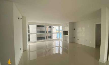 Apartamento à venda no Edifício Gran Vintage em Balneário Camboriú.