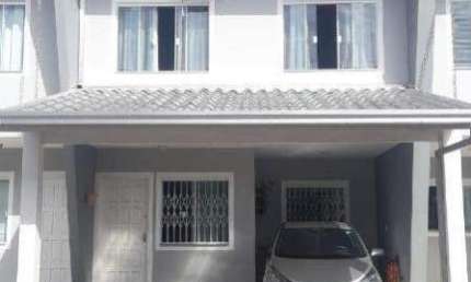 Sobrado a venda no Condomínio Residencial Vila Mariana localizado na Barra do Rio em Itajaí.