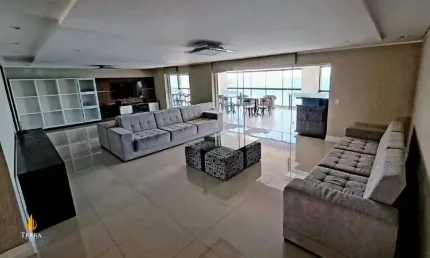Apartamento frente mar a venda no edifício cosmos localizado no centro em balneário camboriú.