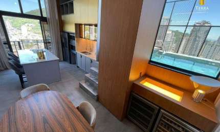 Cobertura Duplex a venda no Edifício Serenity Tower localizado no Bairro Fazenda em Itajaí.
