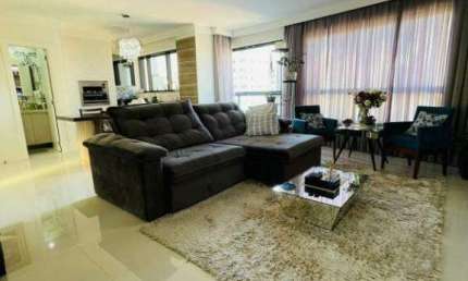 Apartamento à venda no Merithamon localizado no Centro de Balneário Camboriú