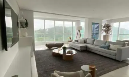 Apartamento decorado a venda no marina beach towers com 182m² de área privativa e 03 suítes.