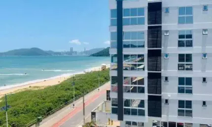 Cobertura Duplex a venda no Brava Prime Residence localizado na Praia Brava em Itajaí.