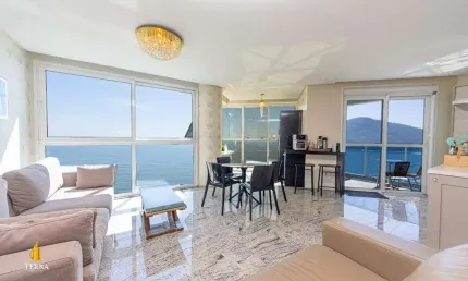 Apartamento a venda no Edifício Costão da Barra localizado no Centro em Balneário Camboriú.