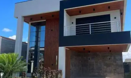 Casa de alto padrão a venda no Condomínio Caledônia Private Village em Camboriú