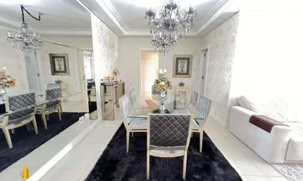 Apartamento à venda no Edifício Villa Serena no Centro em Balneário Camboriú