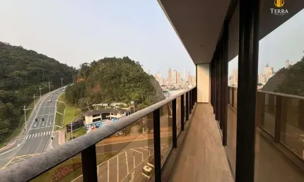 Apartamento a venda no Exclusivo The Spot One Residence localizado no Bairro Estados em Balneário Camboriú.