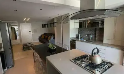 Apartamento venda no Edifício Emerald localizado na Praia Brava em Itajaí.