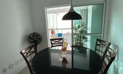 Apartamento venda no Edifício Emerald localizado na Praia Brava em Itajaí.
