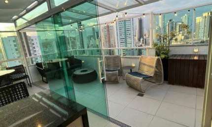 Cobertura Duplex a Venda no Edifício Porto Di Napoli em Balneário Camboriú