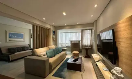 Apartamento a venda no Edifício Residencial Interlago localizado no Centro de Balneário Camboriú.