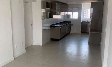 Apartamento a venda no Ville de Provence Residence localizado no Centro em Itajaí.