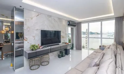 Apartamento à venda no Italian Residence com localização excelente na Barra Norte em Balneário Camboriú