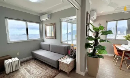 Apartamento frente mar a venda no Edifício Alice em Balneário Camboriú