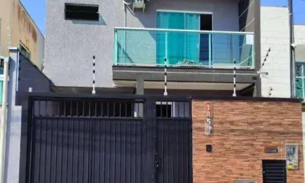 Casa com 3 quartos à venda na Rua Pequim, Santa Regina, Camboriú