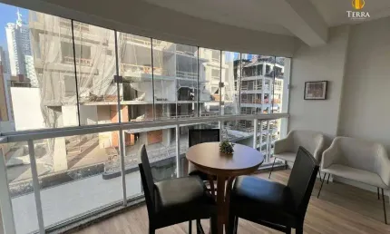 Apartamento à venda no Edifício Residencial Basualdo em Balneário Camboriú