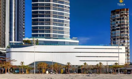 Apartamento a venda no edifício pharos residencial localizado na barra sul em balneário camboriú.