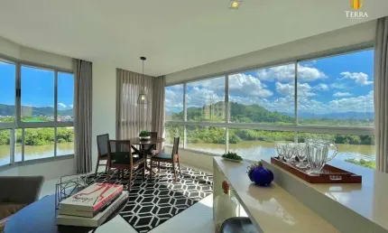Apartamento à venda no Sint Marteen Residence ao lado do Oceanic Aquário em Balneário Camboriú