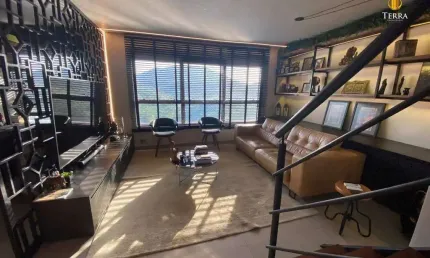 Apartamento duplex mobiliado a venda no edifício maxhaus localizado na praia brava em itajaí.