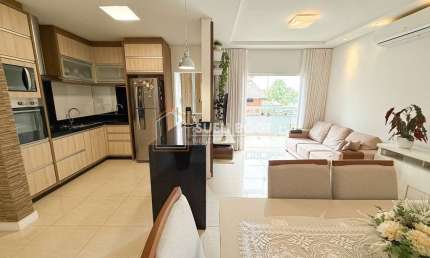 APARTAMENTO SEMIMOBILIADO COM 3 DORMITÓRIOS E 2 VAGAS DE GARAGEM