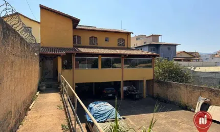 Casa com 4 dormitórios à venda, 200 m² por R$ 620.000,00 - Bela Vista - Brumadinho/MG