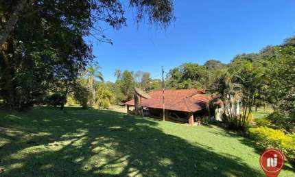 Sítio semi-mobiliado com 3 dormitórios à venda, 15000 m² por R$ 850.000 - Estrada Para Alberto Flores - Brumadinho/MG