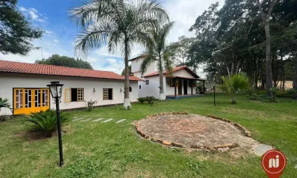 Sítio com 8 dormitórios à venda, 45000 m² por R$ 1.450.000,00 - Campos dos Fernandes - Bonfim/MG