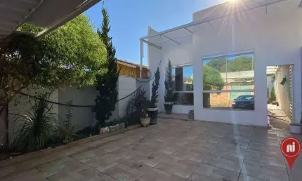 Casa com 2 dormitórios à venda, 93 m² por R$ 290.000,00 - Tangará - Mário Campos/MG