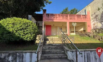 Casa com 3 dormitórios à venda, 113 m² por R$ 800.000,00 - Santa Cruz - Brumadinho/MG