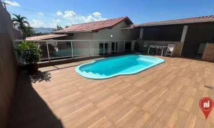 Casa com 3 dormitórios à venda, 280 m² por R$ 750.000,00 - Grajaú - Brumadinho/MG