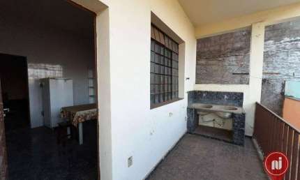 Casa com 2 dormitórios para alugar, 90 m² por R$ 1.800,00/mês - Do Carmo - Brumadinho/MG