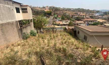 Terreno à venda, 312 m² por R$ 250.000 - Planalto - Brumadinho/Minas Gerais