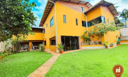 Casa com 3 dormitórios à venda, 180 m² por R$ 765.000 - Vila São Tarcisio - Mário Campos/MG