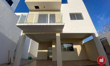 Casa com 3 dormitórios à venda, 70 m² por R$ 473.000,00 - Residencial Masterville - Sarzedo/MG