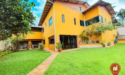 Casa com 3 dormitórios à venda, 180 m² por R$ 765.000 - Vila São Tarcisio - Mário Campos/MG