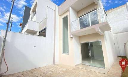 Casa com 3 dormitórios à venda, 110 m² por R$ 450.000,00 - Residencial Masterville - Sarzedo/MG