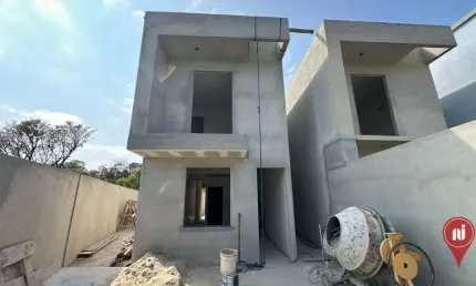 Casa com 3 dormitórios à venda, 166 m² por R$ 440.000,00 - Guanabara - Ibirité/MG