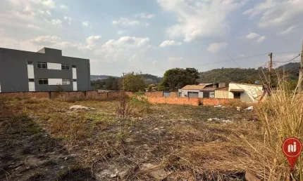 Terreno à venda, 360 m² por R$ 180.000,00 - Brasilia - Sarzedo/MG