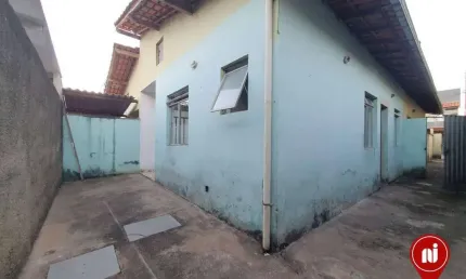 Casa com 2 dormitórios à venda, 45 m² por R$ 186.000,00 - Centro - Mário Campos/MG