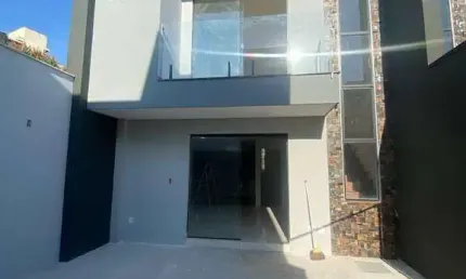 Casa com 3 dormitórios à venda, 79 m² por R$ 490.000 - Residencial Masterville - Sarzedo/Minas Gerais