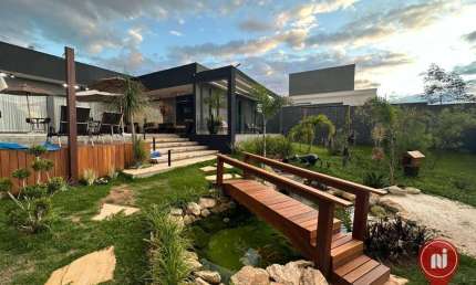 Casa com 3 dormitórios à venda, 370 m² por R$ 1.990.000,00 - Condominio Vista Da Lagoa - Sarzedo/MG